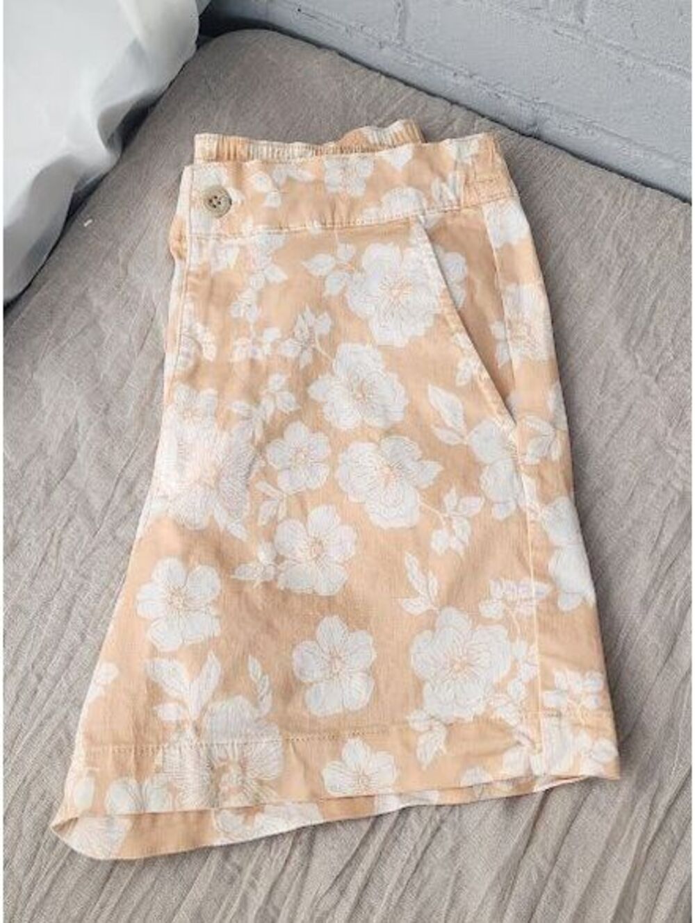 Nine West Peach Floral Shorts Medium Cotton Blend Pull On Summer Casual